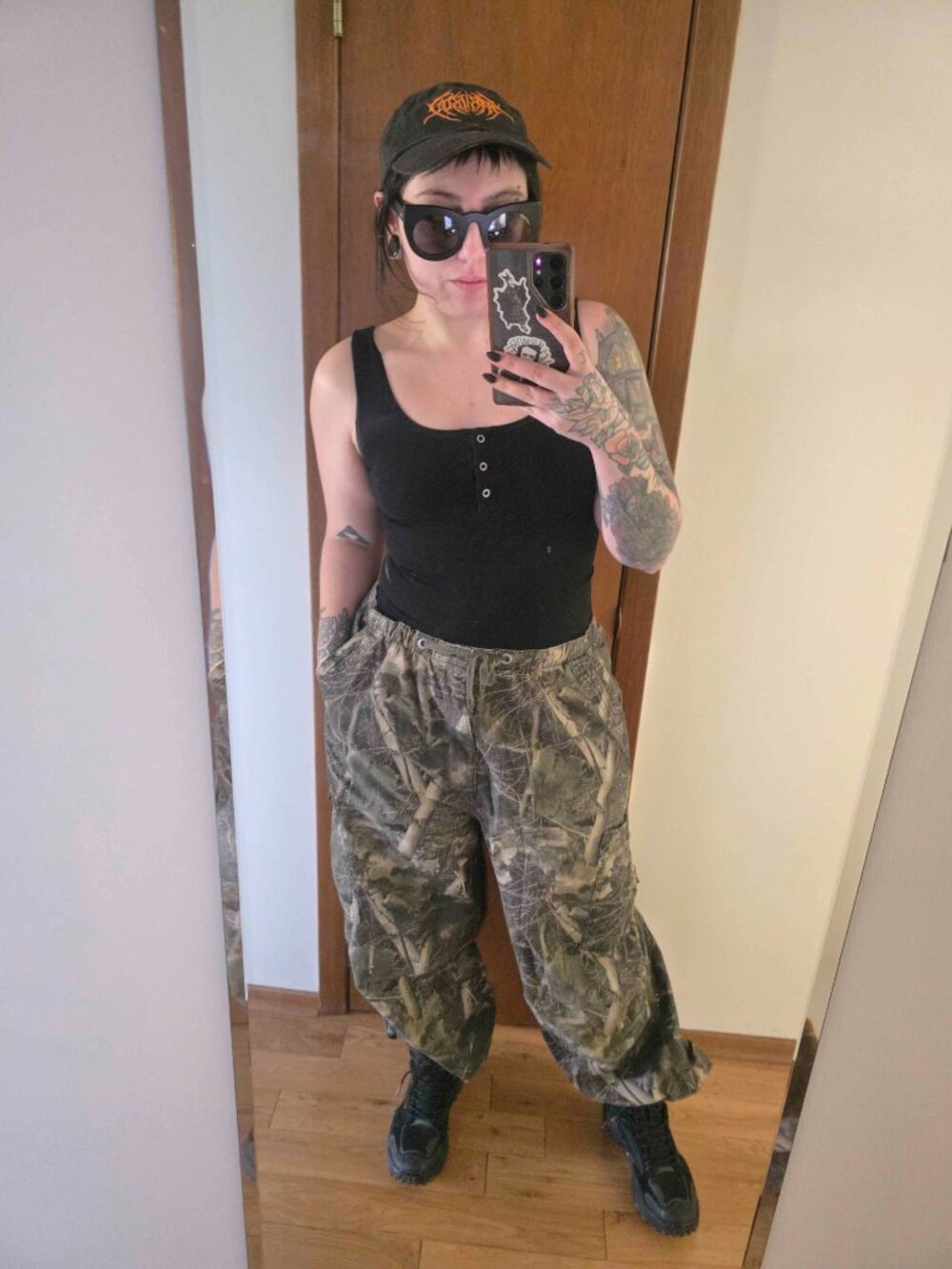Jaded London Size L Baggy Camo Parachute Pants